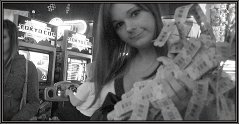 Alysa and Britt ... June 2007 ... Dave & Busters ... 