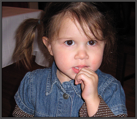 Rhya ... what a photgenic toddler ... taken with a point-n-shoot ... December 1, 2007 ...