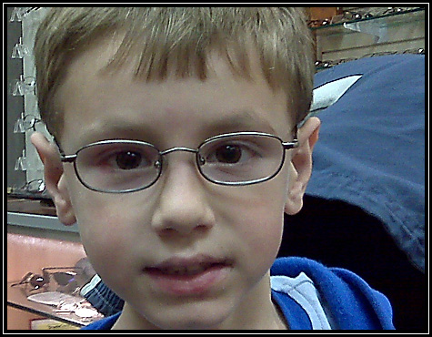 Domi gets glasses ... cutest little boy on Earth ... November 2008 ... picture by Donovan ... Domi gets glasses ... cutest little boy on Earth ... November 2008 ... picture by Donovan ...