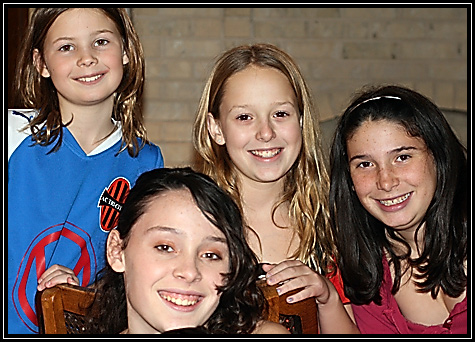 Emma, Julia, Alexis, Carissa ... watching the Clique movie ... Thanksgiving 2008 ... 