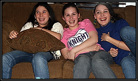 Alexis, Kelly and Carissa ... December 31, 3008  ...